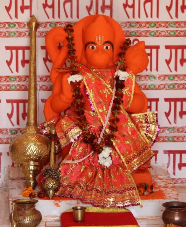 समस्याओं से न हों परेशान, बाबा का पर्चा करेगा निदान