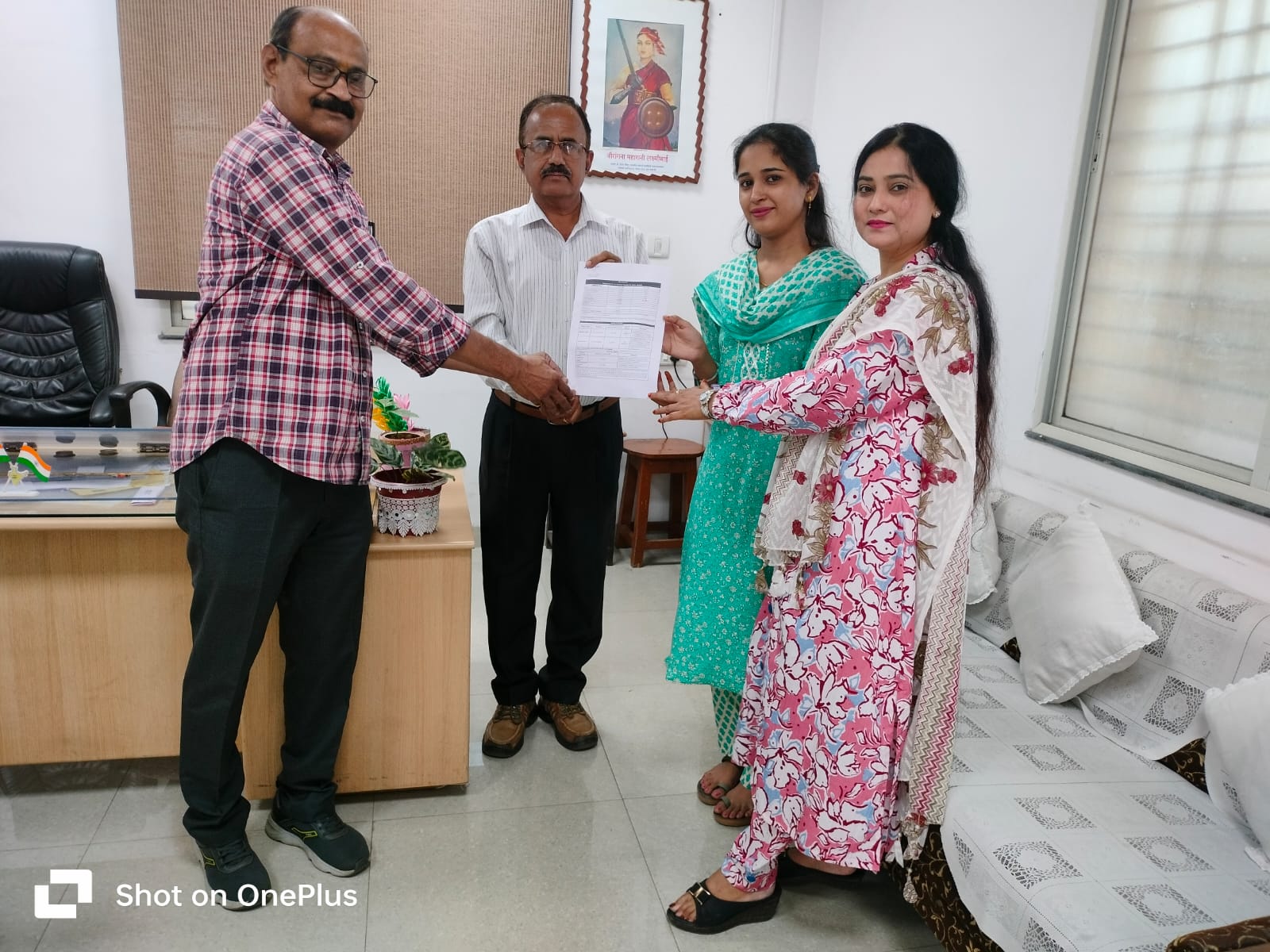 Bhopal News : MLB कॉलेज में हुआ प्लेसमेंट ड्राइव, कल की छात्रा आज बन गई बैंक मैनेजर, जानिए किसे मिली उपलब्धि