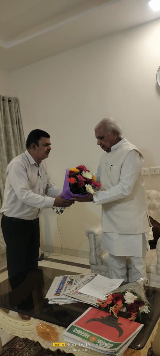 MP News : एकता का भाव सभी में होना चाहिए, “बंटोगे तो कटोगे” जुमला सिर्फ हिंदुओं के लिए नहीं, केरल के राज्यपाल का विचार, जानिए क्या बोले महामहिम