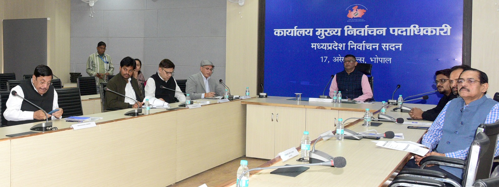 सभी राजनीतिक दल विजयपुर एवं बुधनी विधानसभा क्षेत्र के लिये कर दें बीएलए की नियुक्ति : मुख्य निर्वाचन पदाधिकारी सिंह