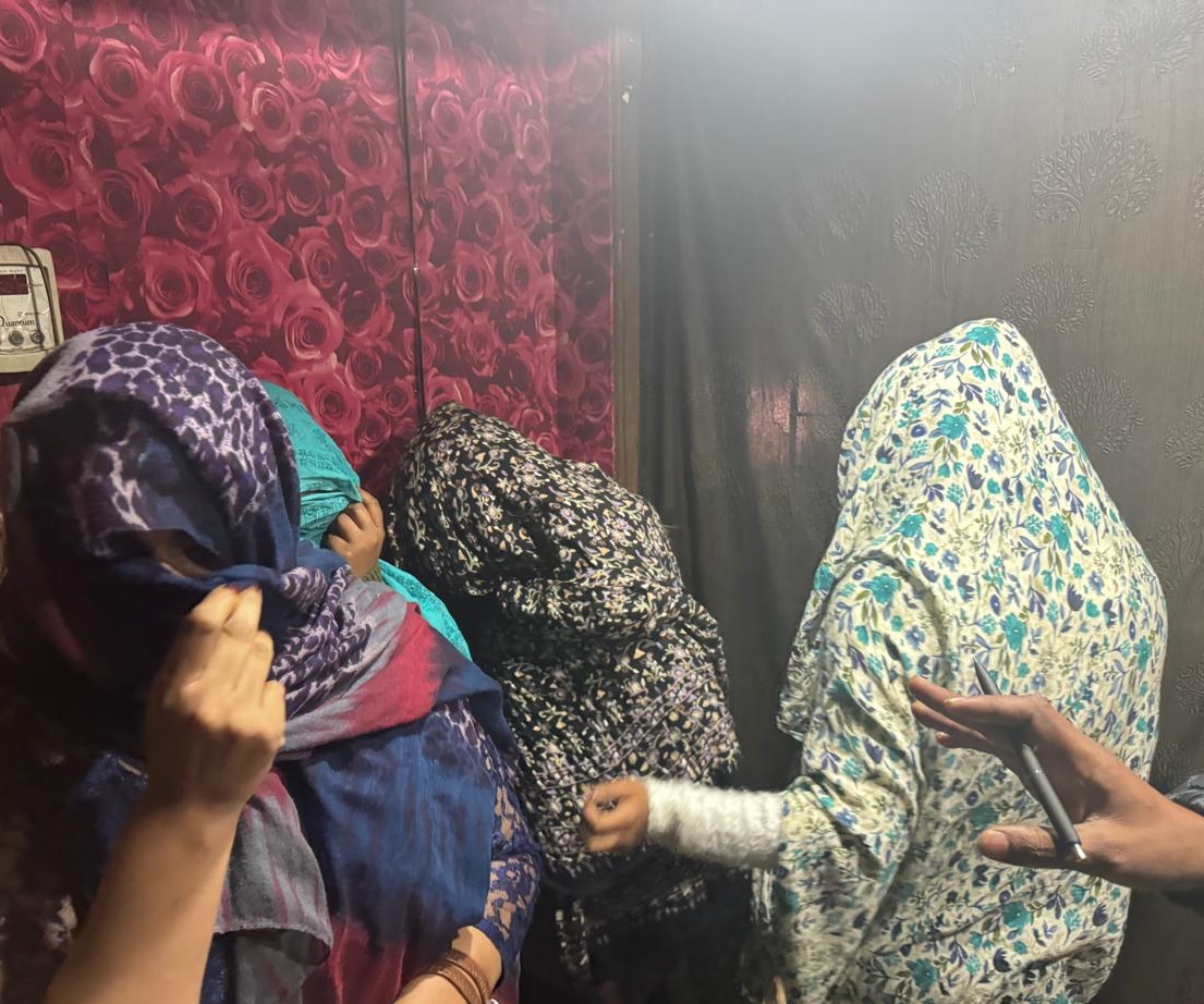 जिस्मफरोशी के अड्डों, बिकाऊ जिस्मों, सौदागरों और खरीददारों पर बरपा पुलिस का कहर