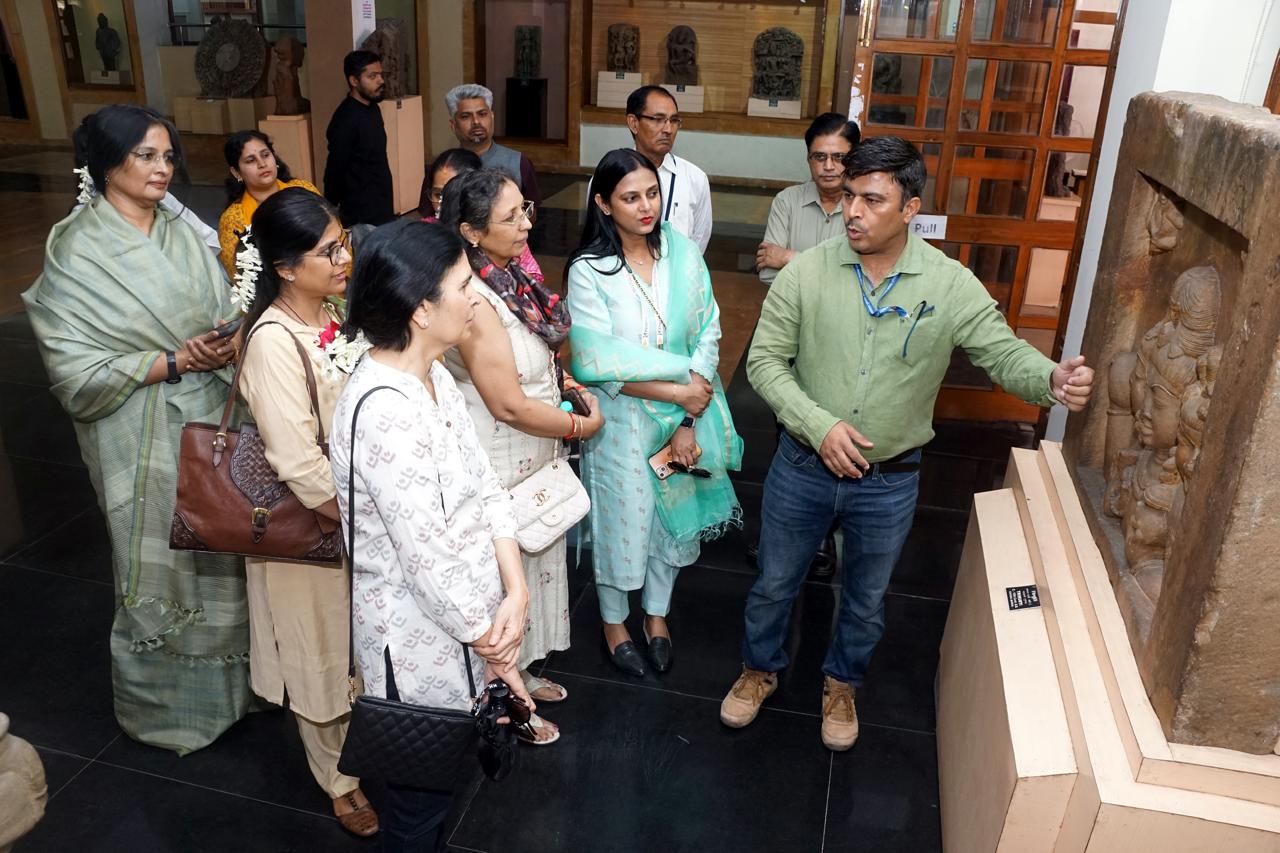 Bhopal News : वित्त आयोग की टीम ने देखा पुरातत्व, बोले दूसरों को भी करेंगे प्रेरित