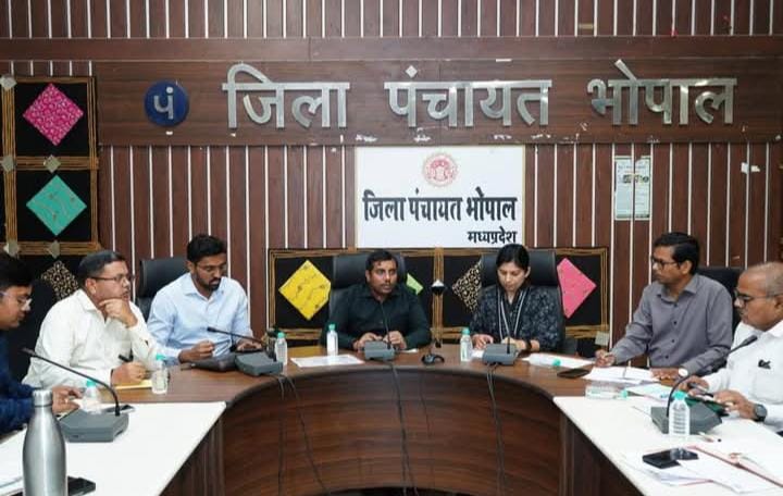 जल-गंगा संवर्धन अभियान का उद्देश्य जल संरक्षण को जन-जन का विषय बनाना – कलेक्टर कौशलेंद्र विक्रम सिंह