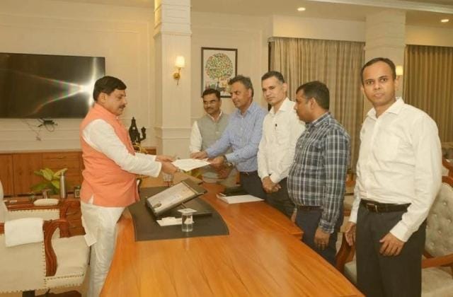 भिंड की घटना से हुआ पूरी व्यवस्था का अनादर, आईएएस एसोसिएशन