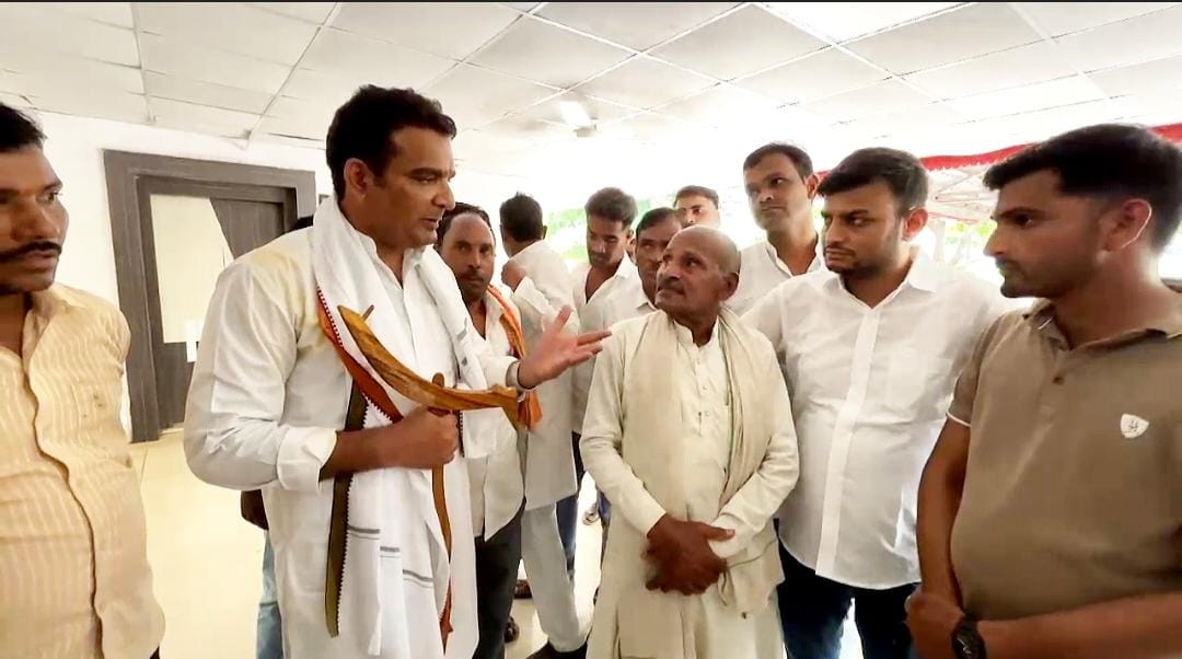 TSM मशीन सुविधा या मुसीबत , किसान परेशान कहीं नाप रहें नदी तो कहीं नाप आए बेदरा…