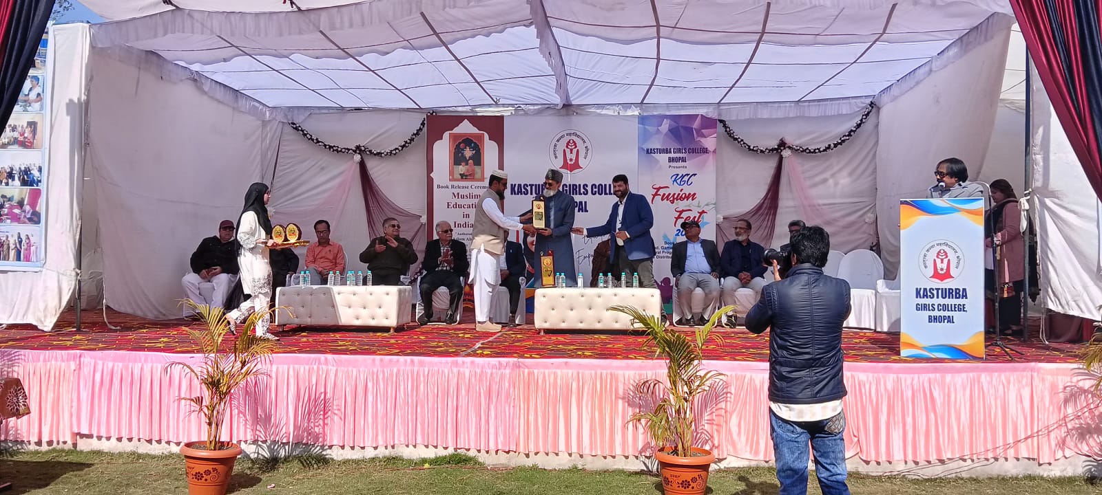 पुराने रिश्ते दोहराए गए, स्वादों से भी मन बहलाए गए, यादगार रहा फ्यूजन फेस्ट